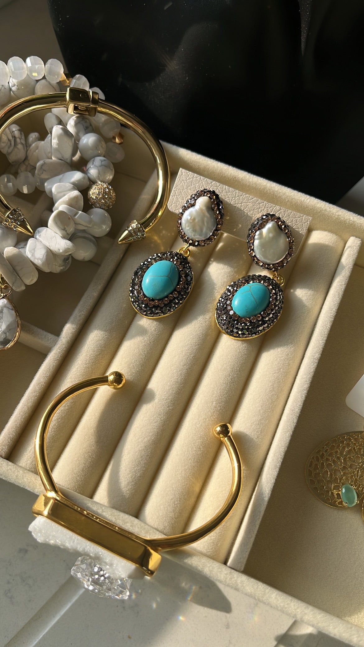 Pearl and Turquoise Drops