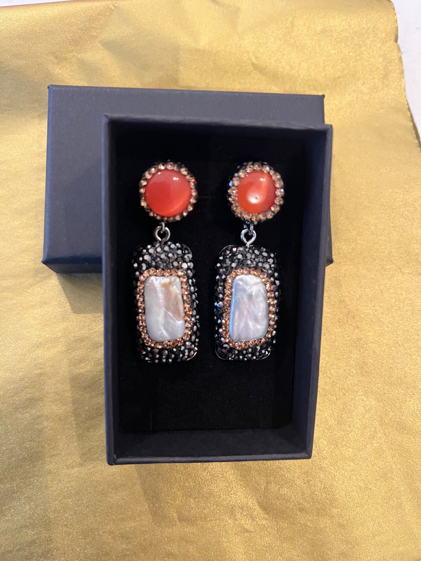 Orange Cats Eye Gemstone & Baroque Pearl