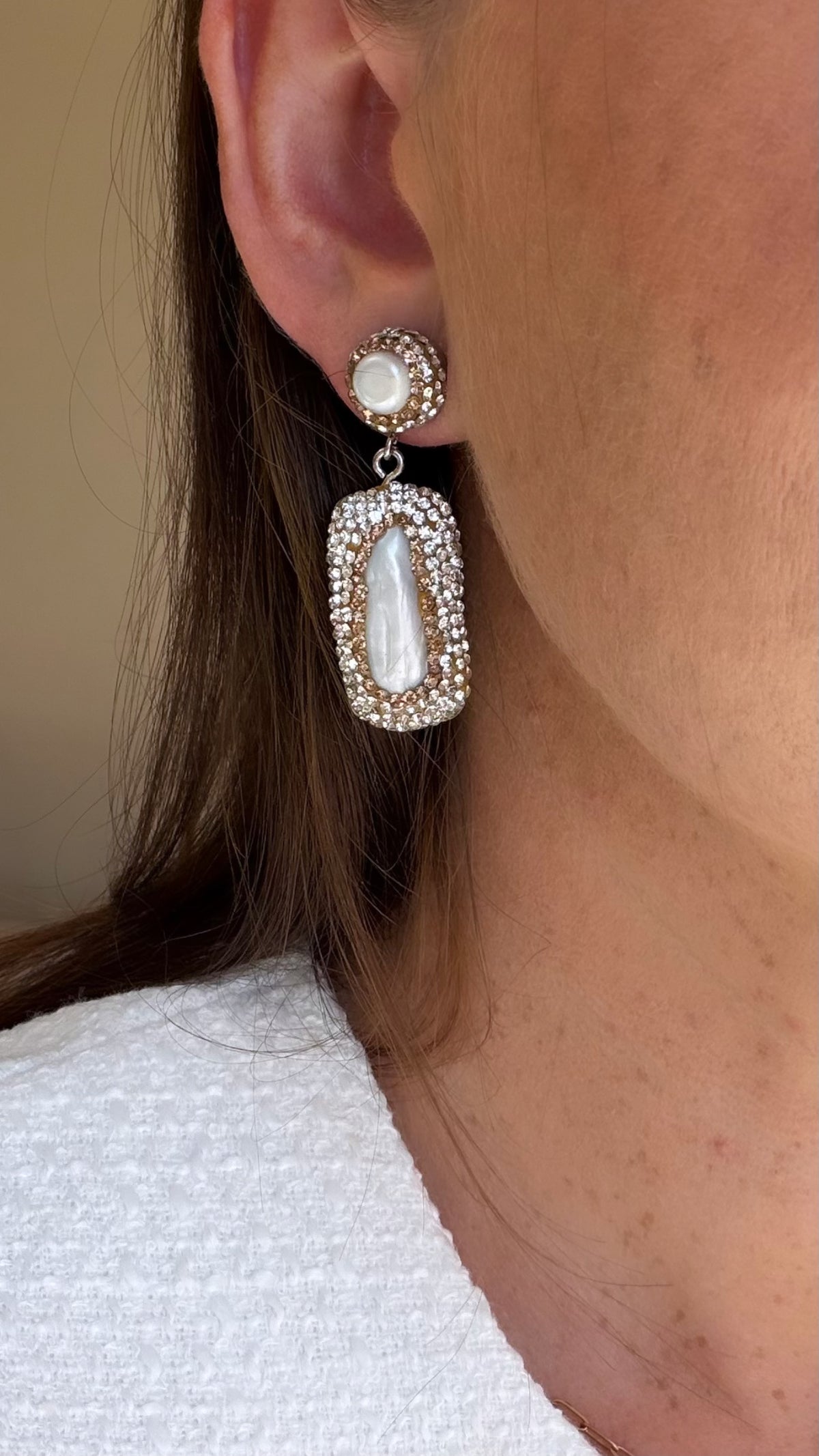 Pearls & Crystals Drop earrings