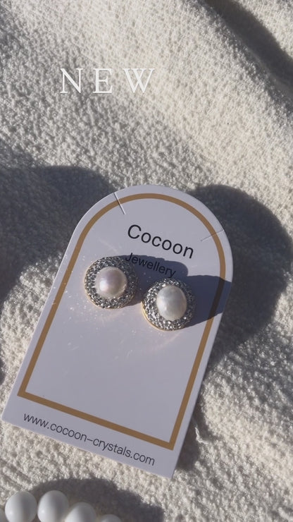 Pearl Studs