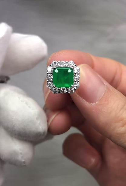 Emerald Stud Earrings