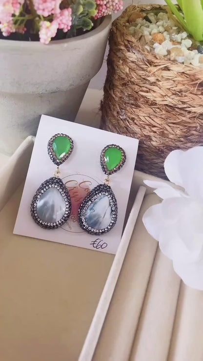 Pear 🍐 and Shell Drops